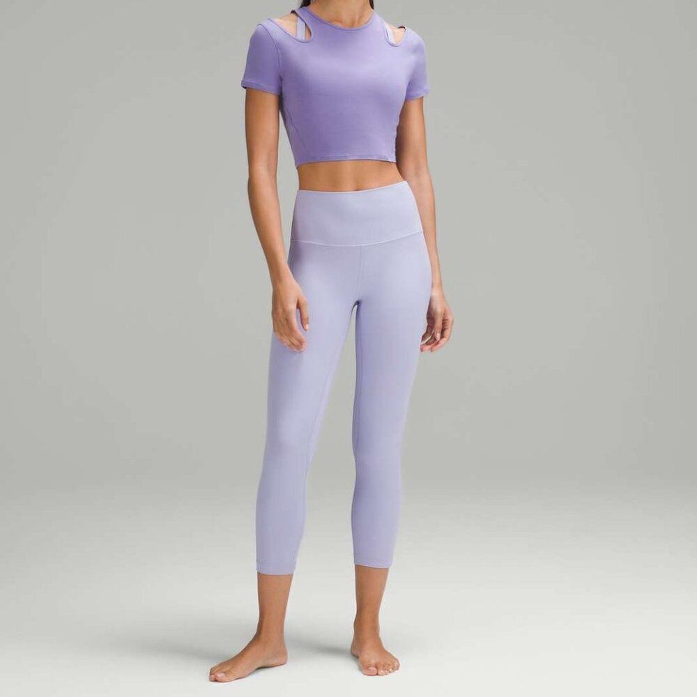 NWT lululemon Align™ High-Rise Crop 23" in Lilac in Size 8